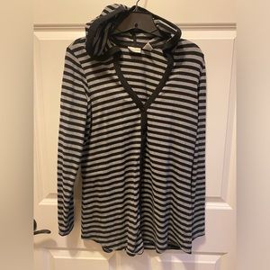 Z energy by Chico’s long sleeve 3/4 button-up